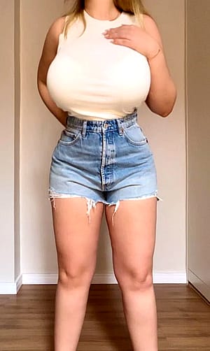 Do I look sexy in my jean shorts?'