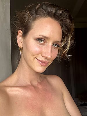 Am I pretty at 41F?'