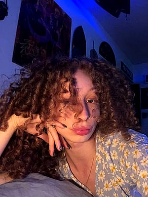 Enjoying my skin without make up'