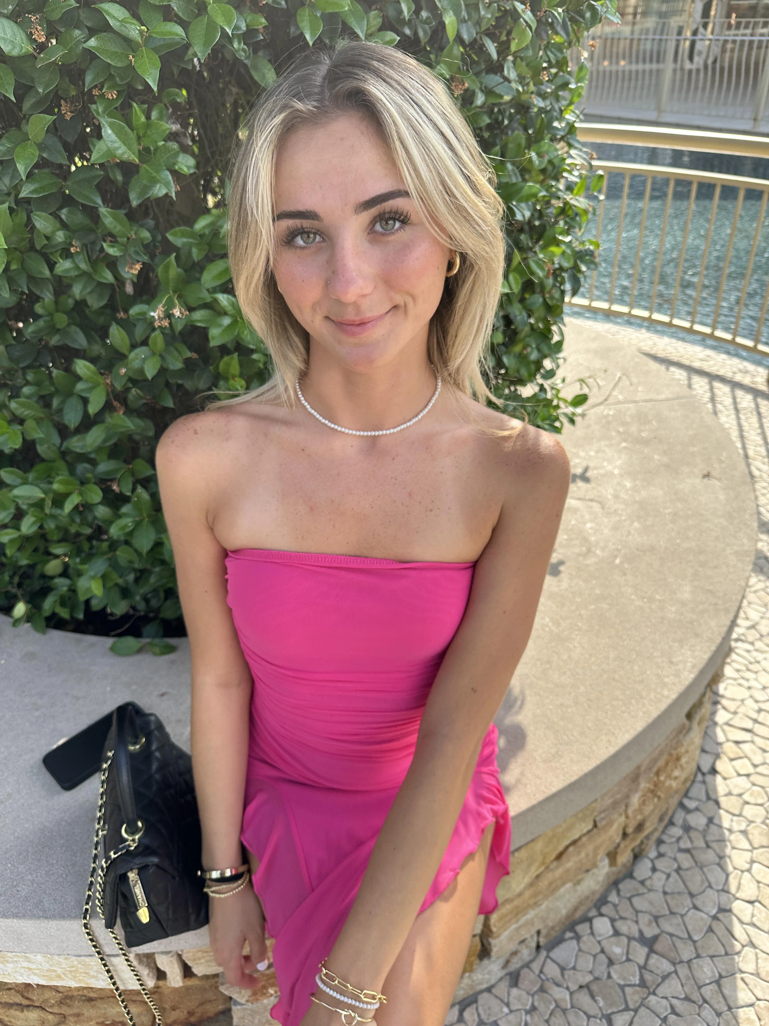 do you find me attractive? picture 1 of 1