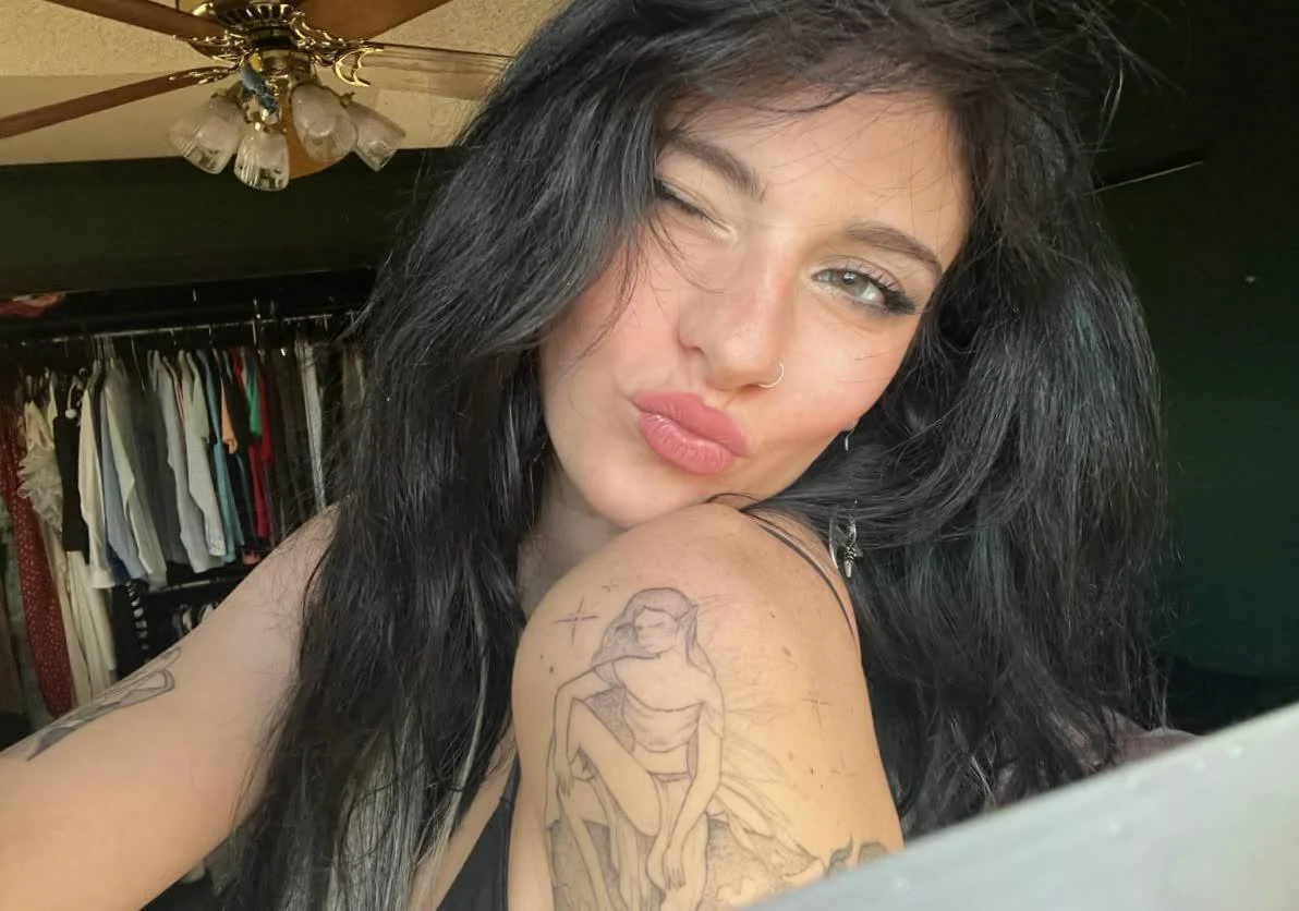 Did I caught your attention? picture 1 of 1