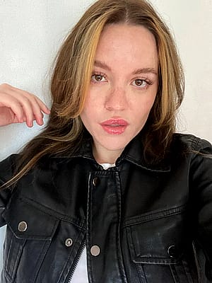 pretty or too pale? F27'