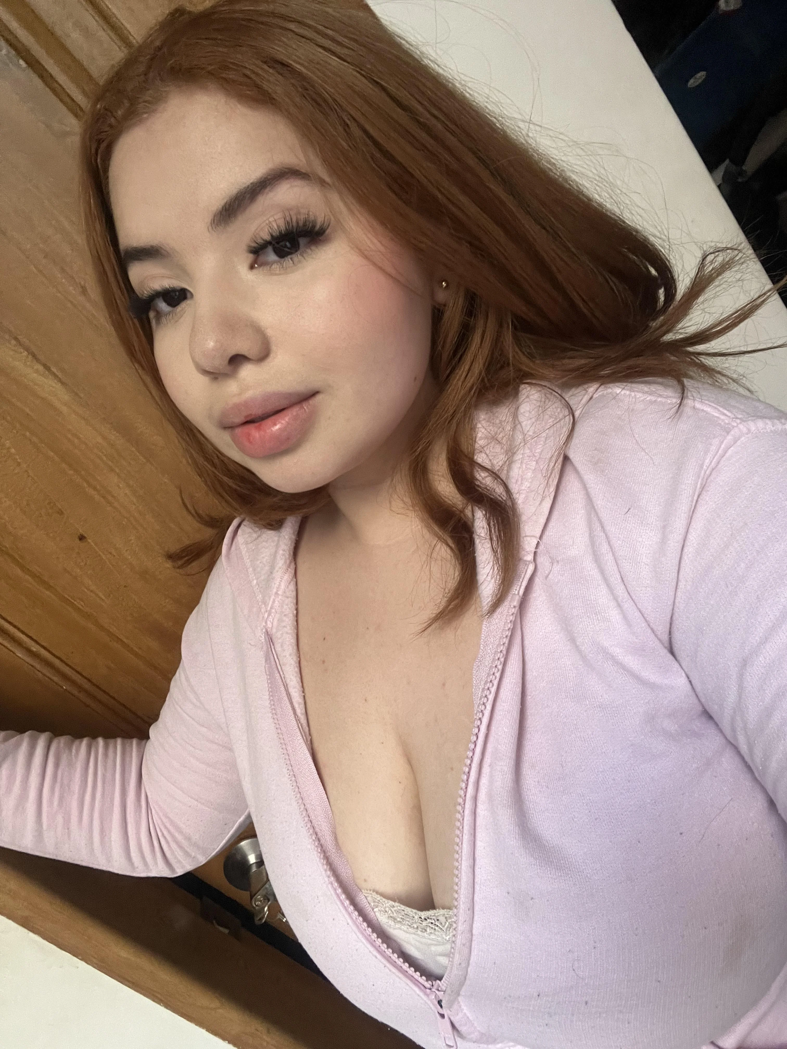 feeling so beautiful todayy, wishing you a great dayy picture 1 of 1