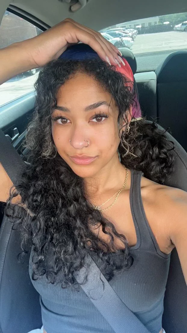 do i look good in this picture 1 of 1