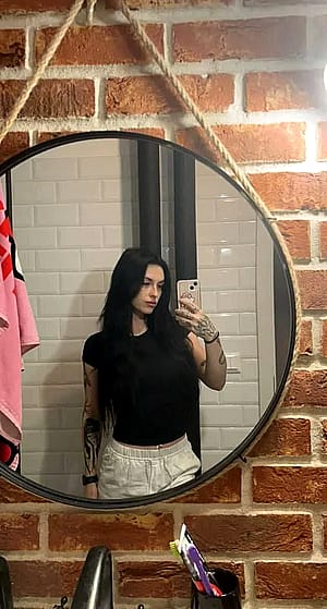 Feeling sexy with this look'