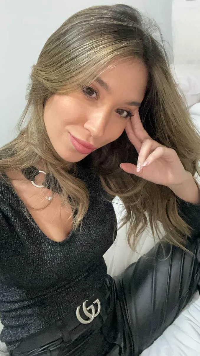 do you find me sexy? picture 1 of 1