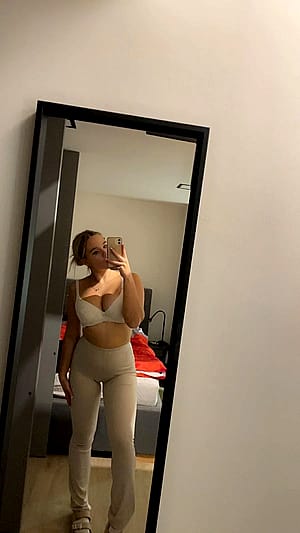 Am I hot in this outfit? F19'