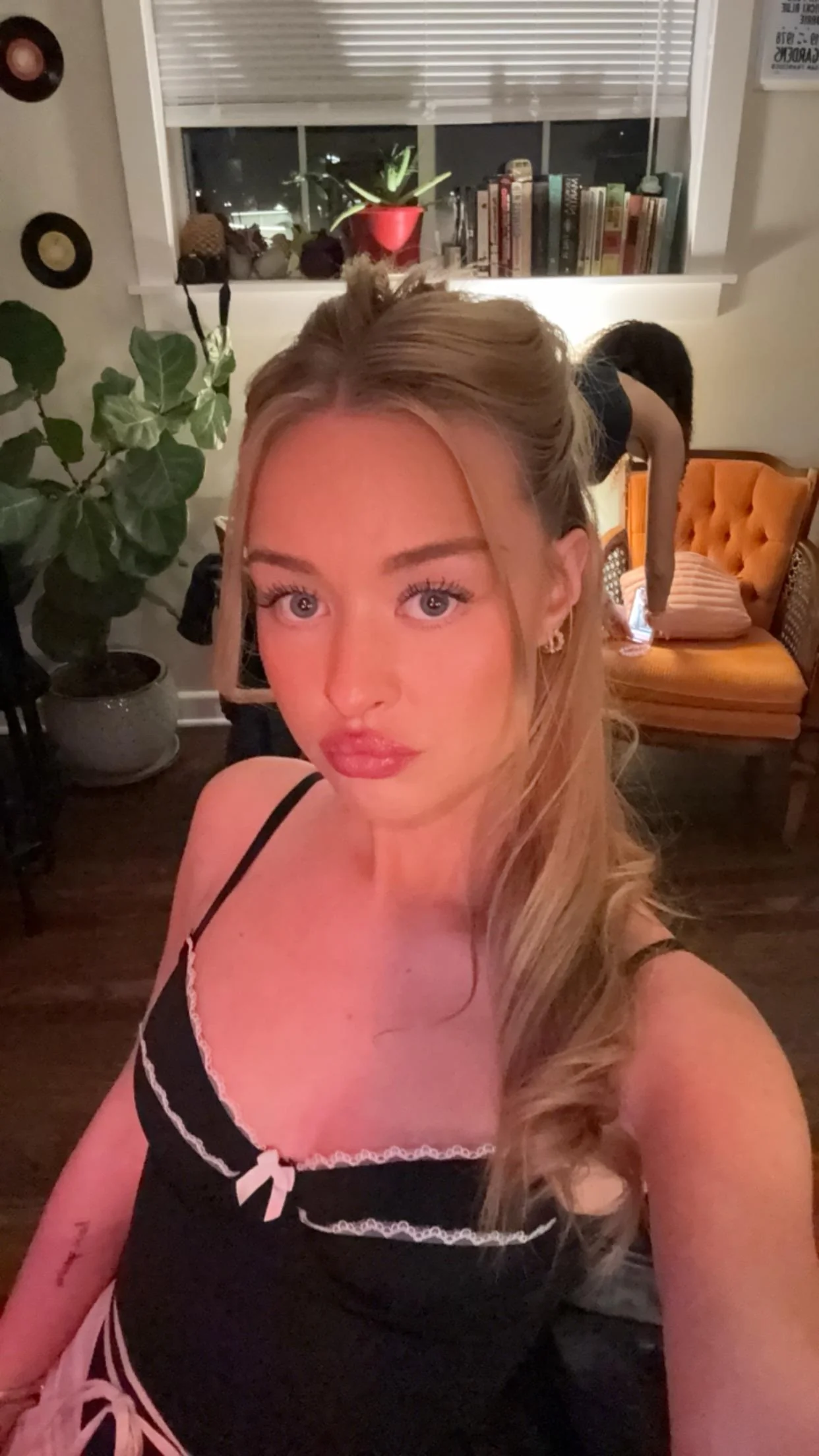 F21 do you think im hot picture 1 of 1