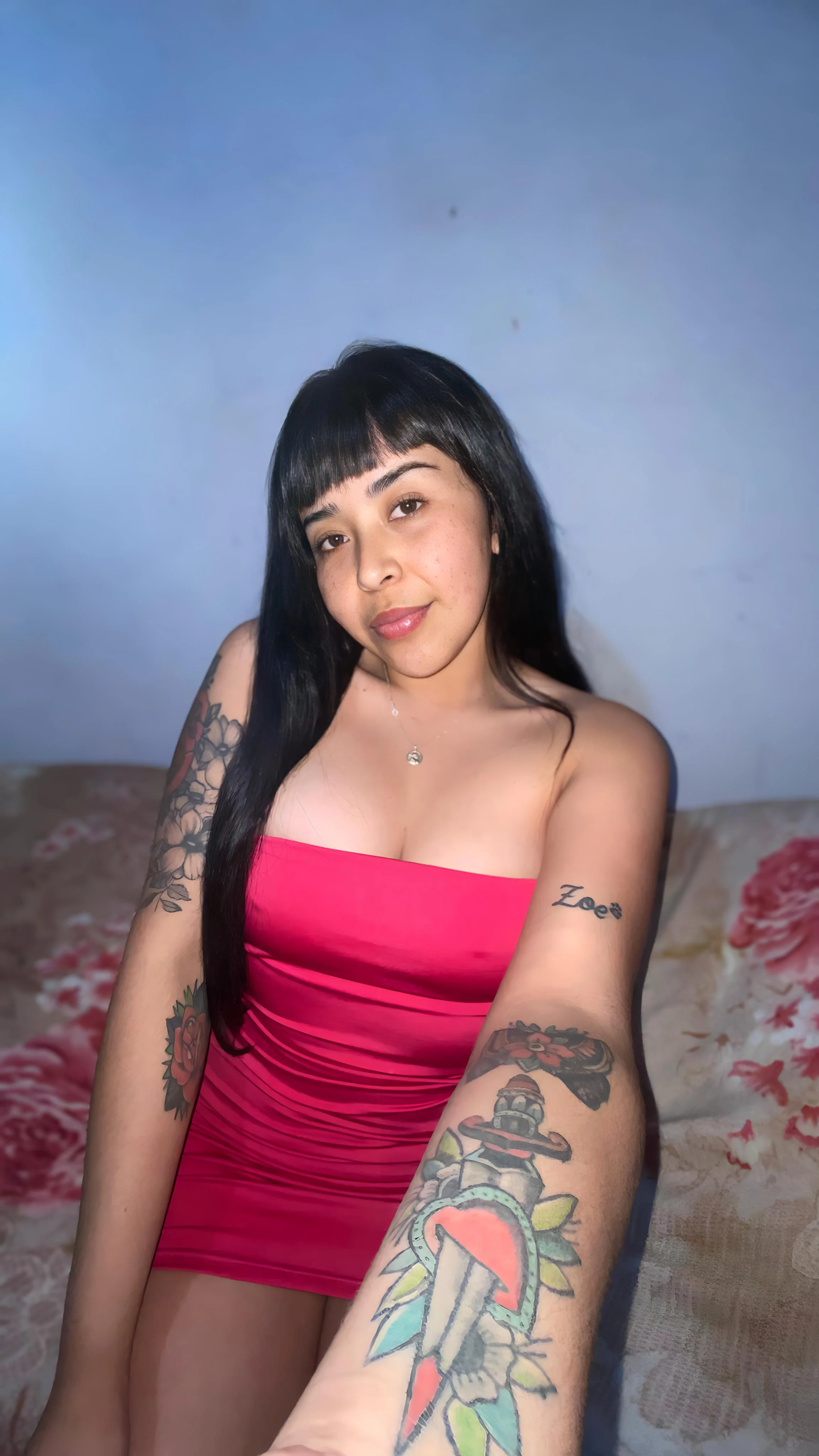 Am i hot enough? F19 picture 1 of 1