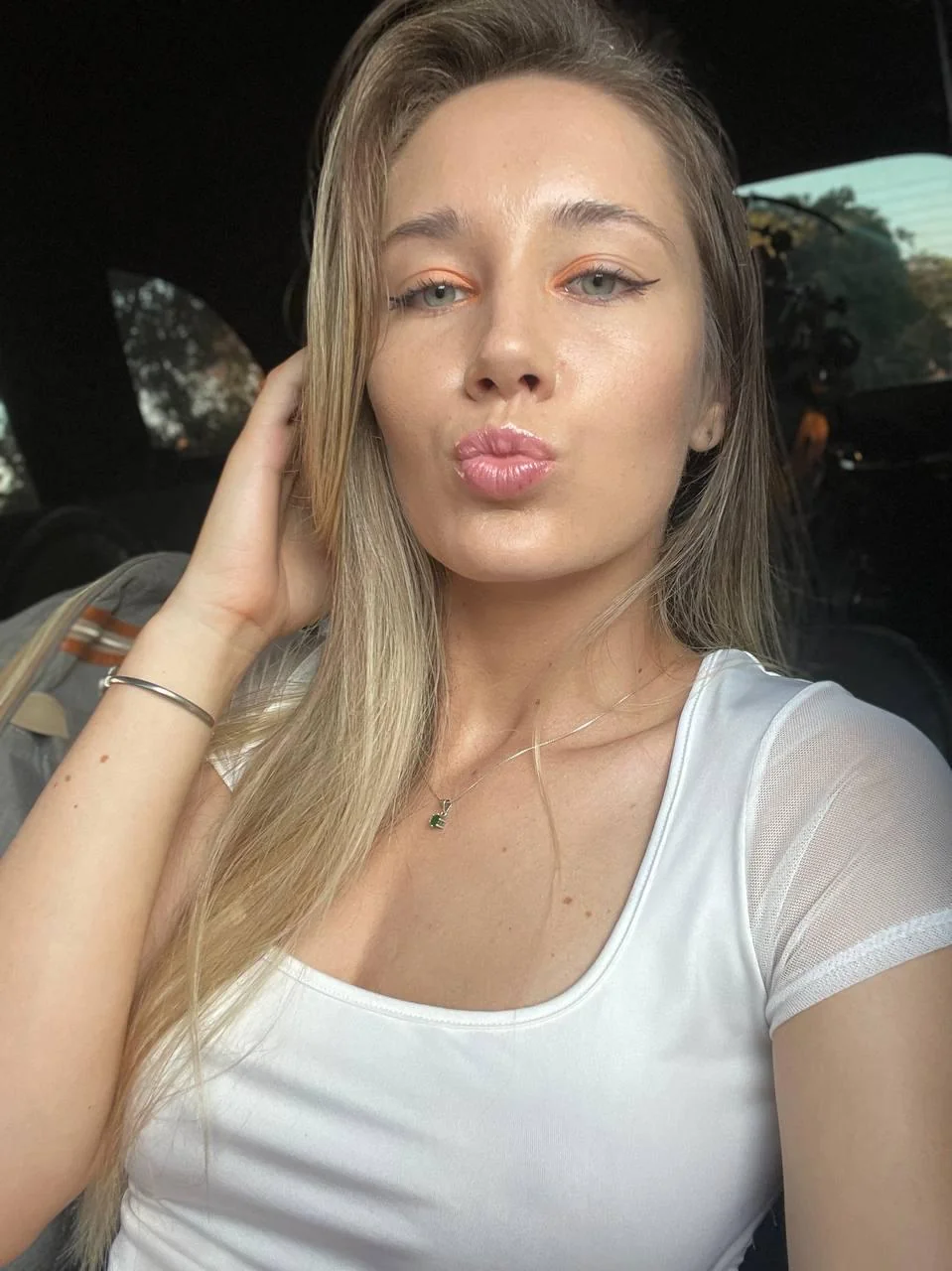 Felt cute today picture 1 of 1