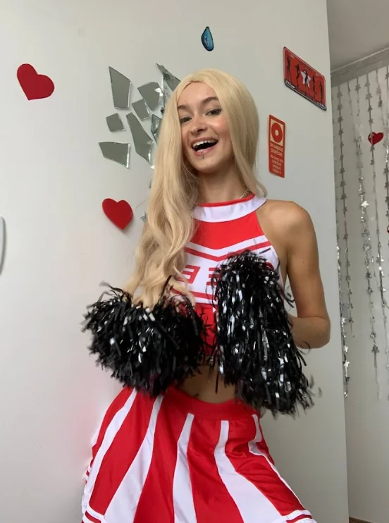 One cheerful looking doll picture 1 of 1