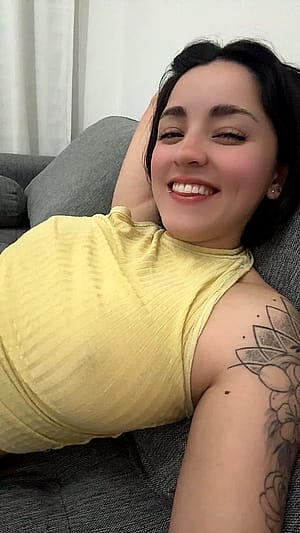 Do you see me hot or not?'