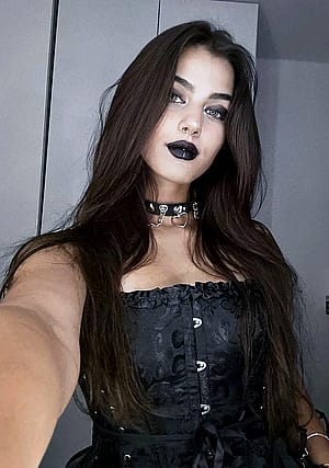 Makeup on top today^^'