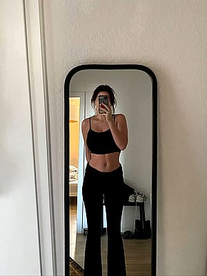 F18 do you think I'm hot?'
