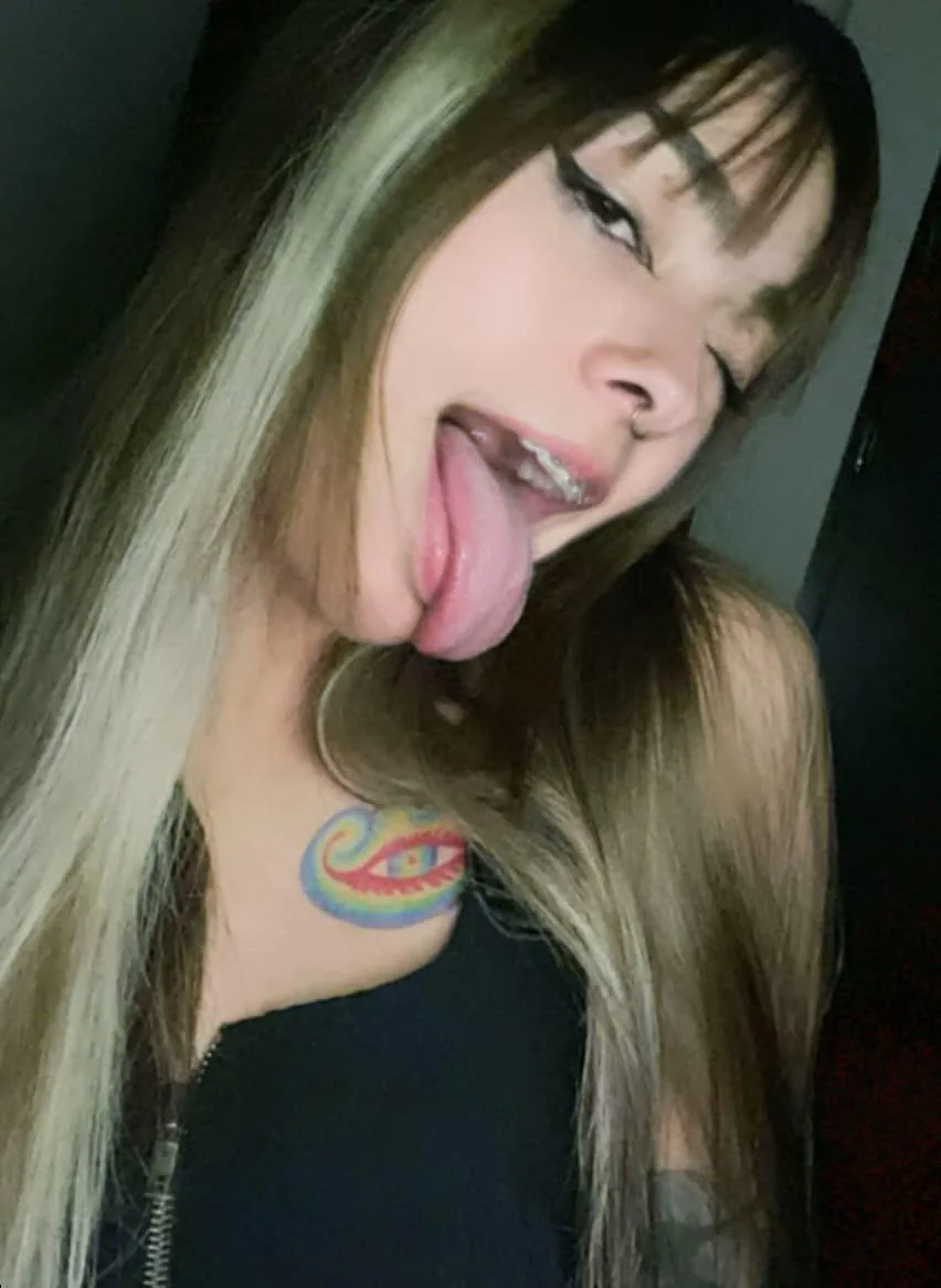 just a college girl who wants to give you the pleasure you need picture 1 of 1