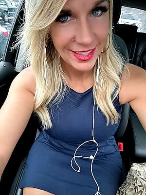 I honestly want to know if I am hot. F29'