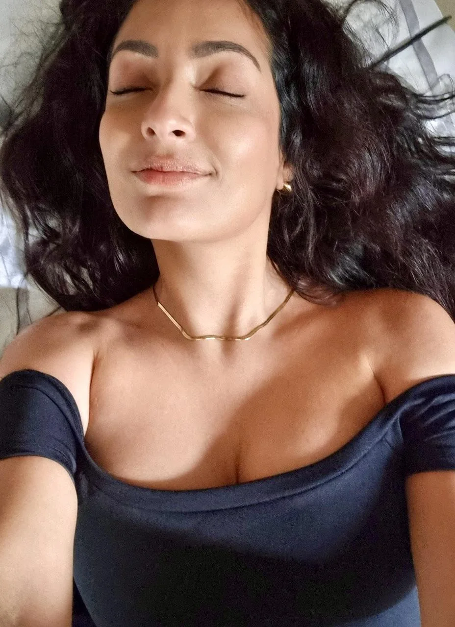 make me your favorite girl picture 1 of 1