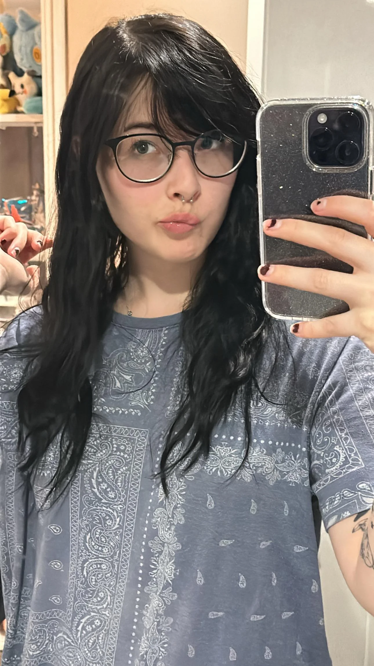 No makeup am I still hot? F23 picture 1 of 1