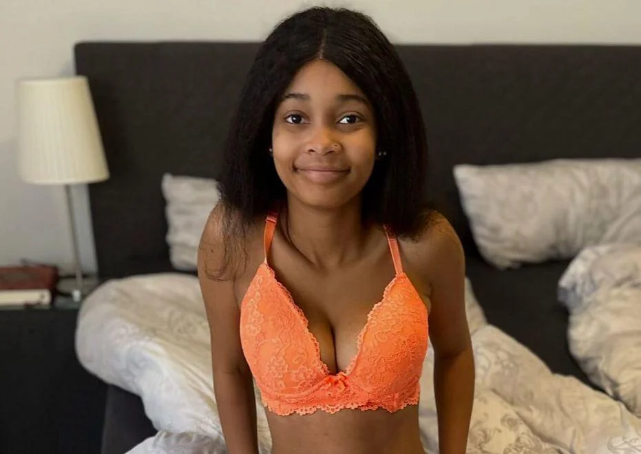 Feeling pretty hot today! F18 picture 1 of 1